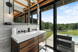 Brook Peak Grove Luxe - Image 5