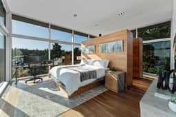 Retreat Oceanfront Landing Terrace - Image 4