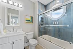 Luxe Fox Oasis Aspen - Image 4