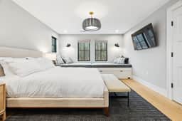 Loft Haven Summit - Image 4