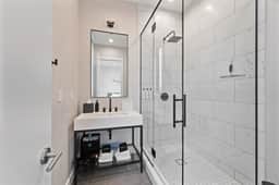 Horizon Bluestone Bungalow - Image 3