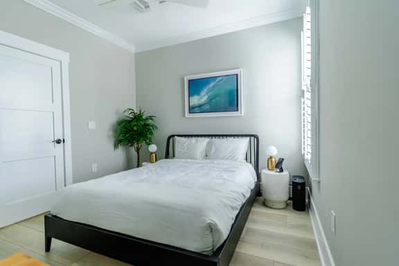 Grove Cliffside Seacliff Sands - Image 1