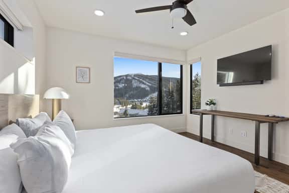 Loft Haven Summit - Image 1