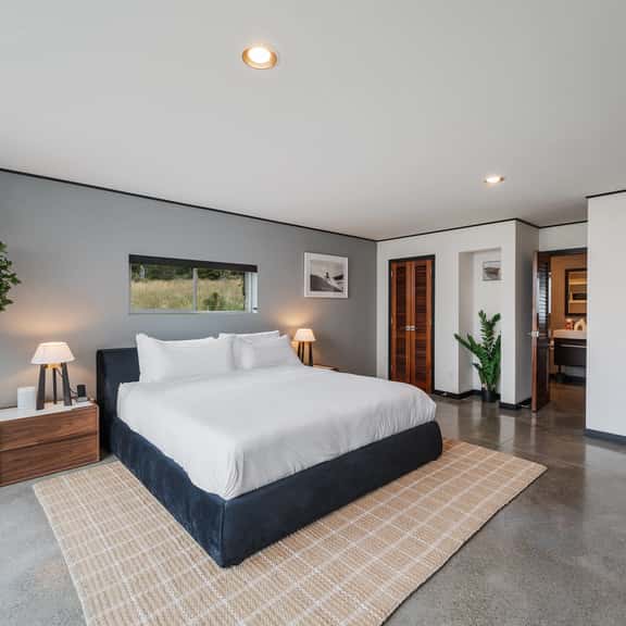 Hideaway Bluestone - Image 1