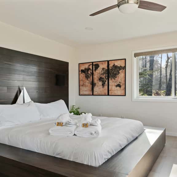 Lagoon Coral Ridge Deck - Image 1