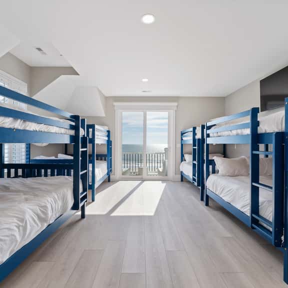 Peak Aurora Pines Bluestone - Image 1