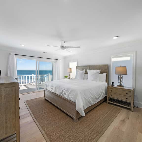 Harborview Pearl Grove Boardwalk - Image 1