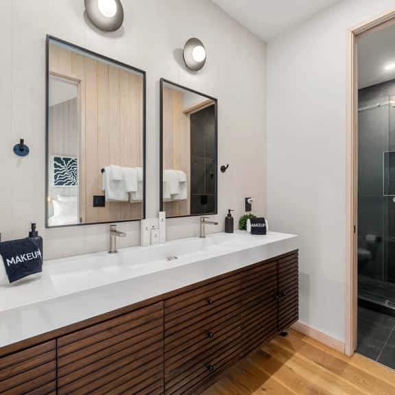 Cascade Vista Bluestone Cloudnine - Image 1