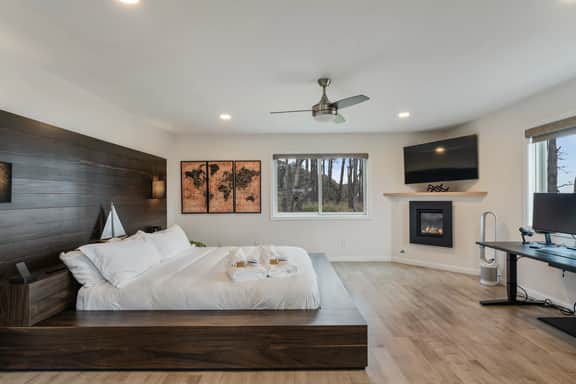Tranquil Cottage Harborcove Bungalow - Image 2