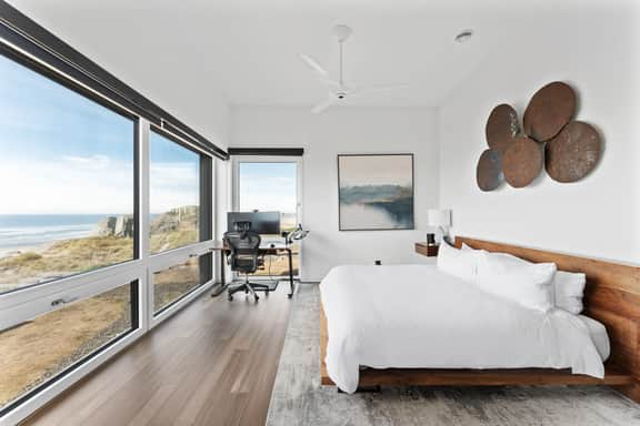 Eagle Orchard Oceanfront Villa - Image 3