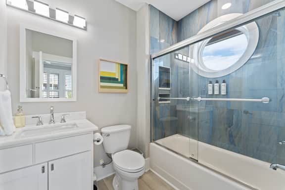Luxe Fox Oasis Aspen - Image 4