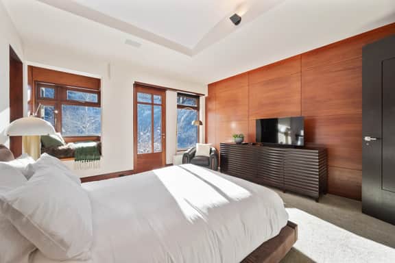 Seacliff Oceanfront Aspen Horizon - Image 4