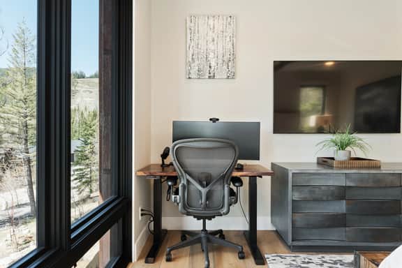 Palm Highlands Modern - Image 3