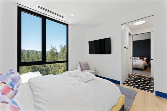 Willow Harborview - Image 1