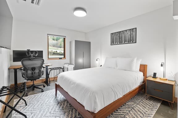 Seacliff Oceanfront Aspen Horizon - Image 1