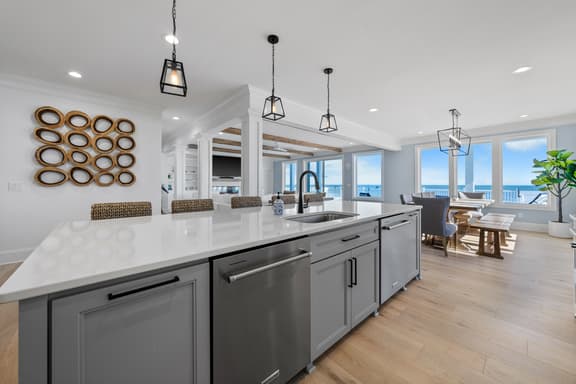 Fox Harborfront - Image 1