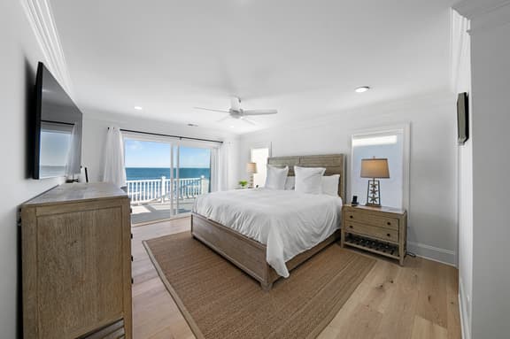 Harborview Pearl Grove Boardwalk - Image 1