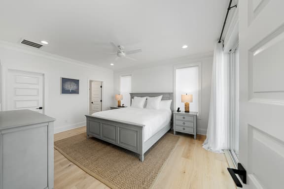 Summit Chic Tide - Image 1