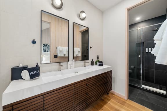 Cascade Vista Bluestone Cloudnine - Image 1