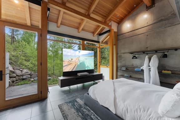 Peak Pearl Hideaway - Image 1