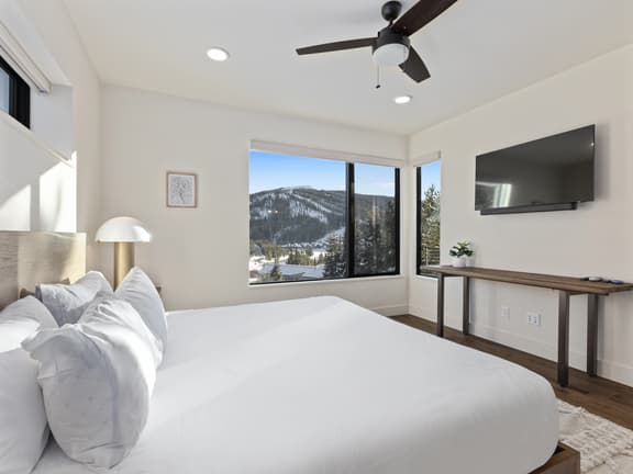 Loft Haven Summit - Image 1